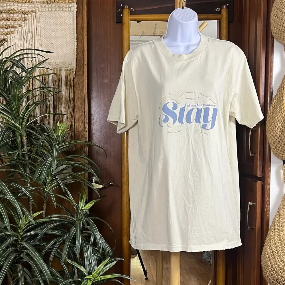 Taylor Swift 1989 Taylor's Version Stay Tee M Official Merch Yellow Graphic Top - Picture 2 of 16